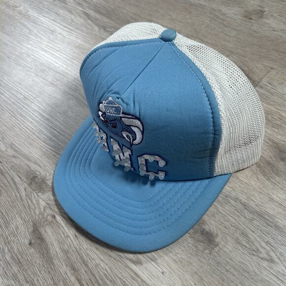 Vintage UNC North Carolina Tar Heels Snapback Hat Light Up Blue White Trucker - Picture 9 of 9
